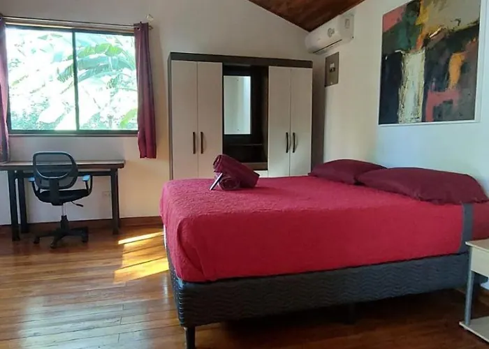 Apartment Aura